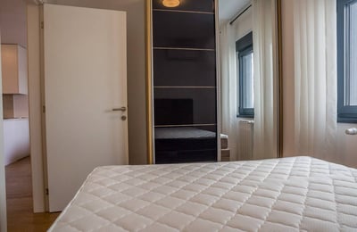 Аренда светлой двухкомнатной квартиры в современном ЖК, 41 м², Палилула, Белград, Сербия